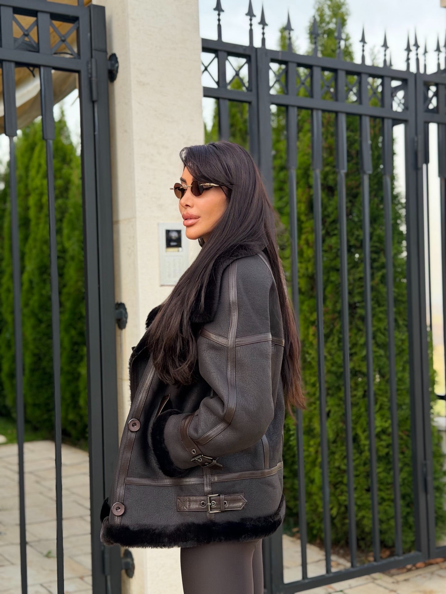 AVIATOR JACKET IN AGED-LEATHER AND SHEARLING